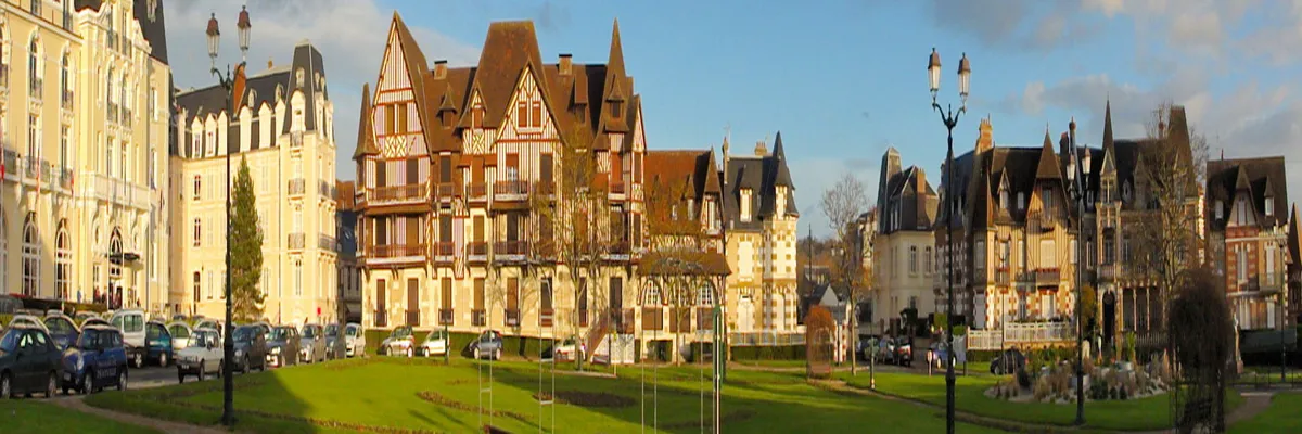 Image Fabricant abri de piscine Cabourg
