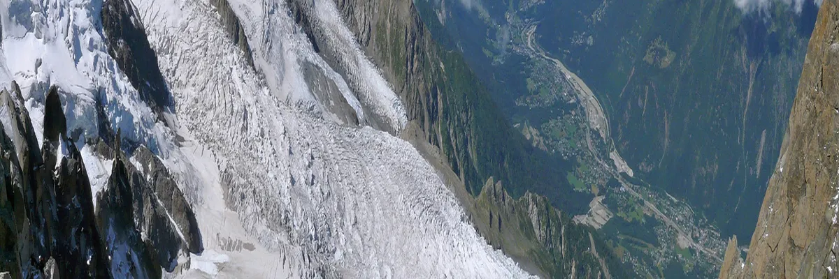 Image Fabricant abri de piscine Chamonix-Mont-Blanc