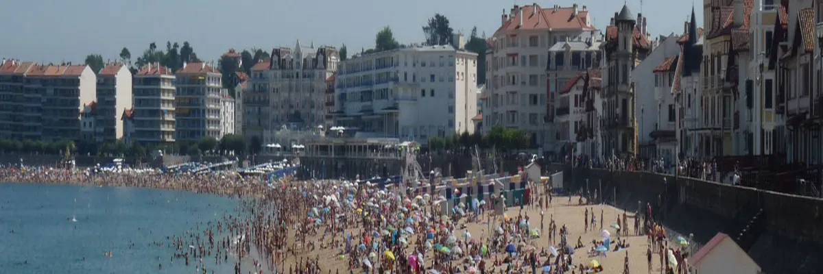 Image Fabricant abri de piscine Saint-Jean-de-Luz