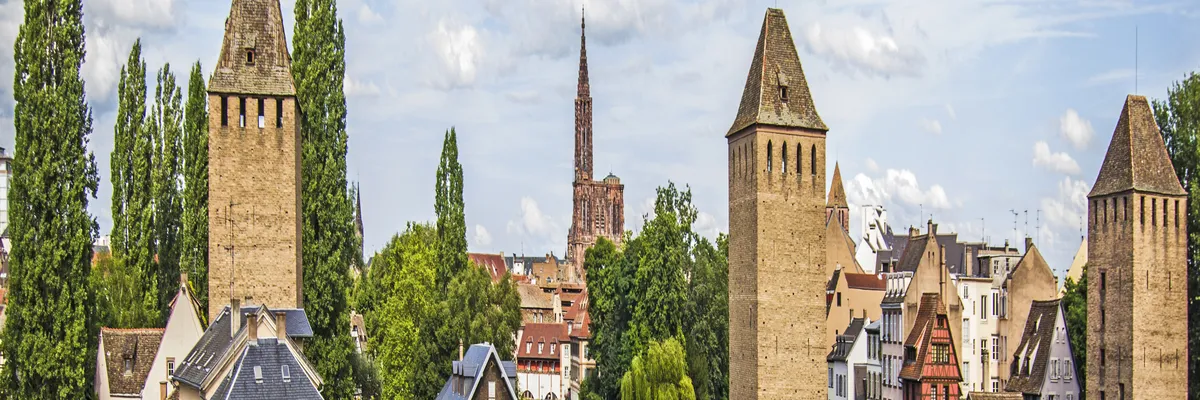 Image Fabricant abri de piscine Strasbourg
