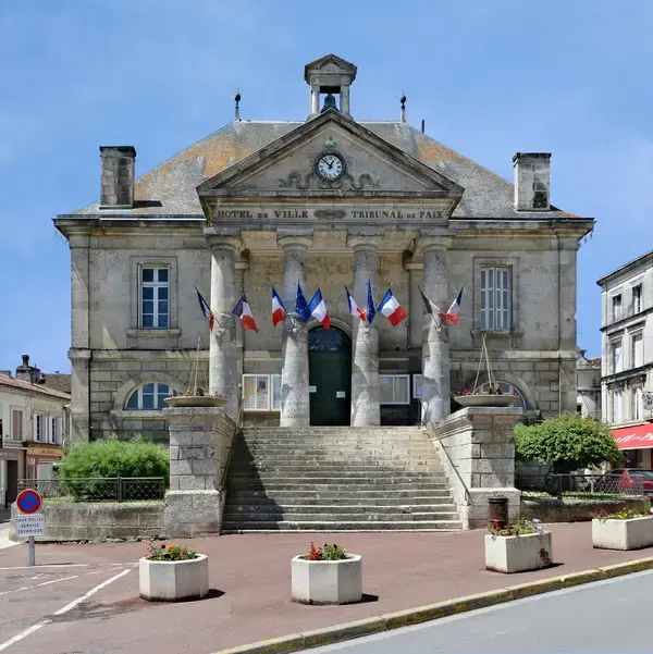 Abri Piscine Amovible Fabricant abri de piscine Châteauneuf-sur-Charente