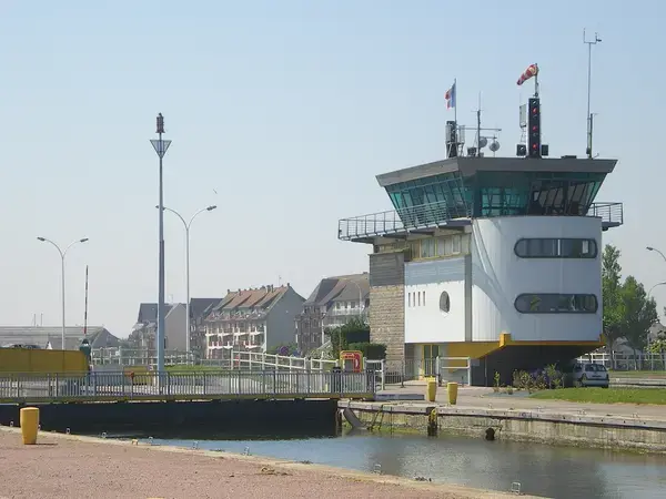 Abri Piscine Amovible Fabricant abri de piscine Ouistreham